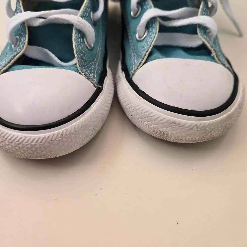 Converse classic style